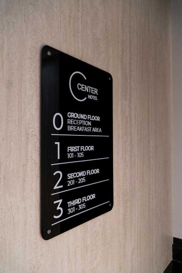 Center Hotel Sarandë Eksteriør bilde