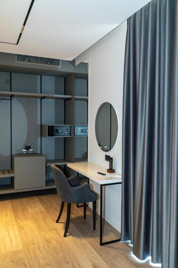 Center Hotel Sarandë Eksteriør bilde