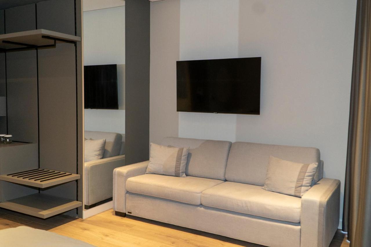 Center Hotel Sarandë Eksteriør bilde