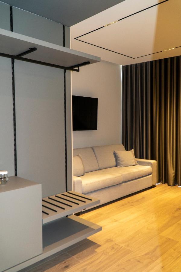 Center Hotel Sarandë Eksteriør bilde
